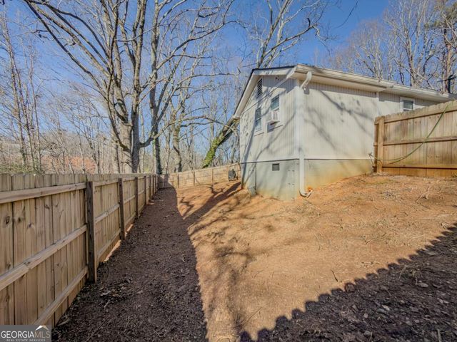 2317 Ford White Road, Gainesville, GA 30506