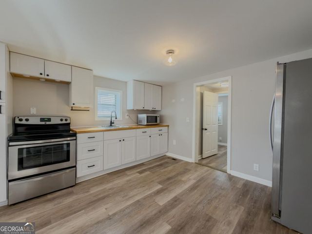 2317 Ford White Road, Gainesville, GA 30506