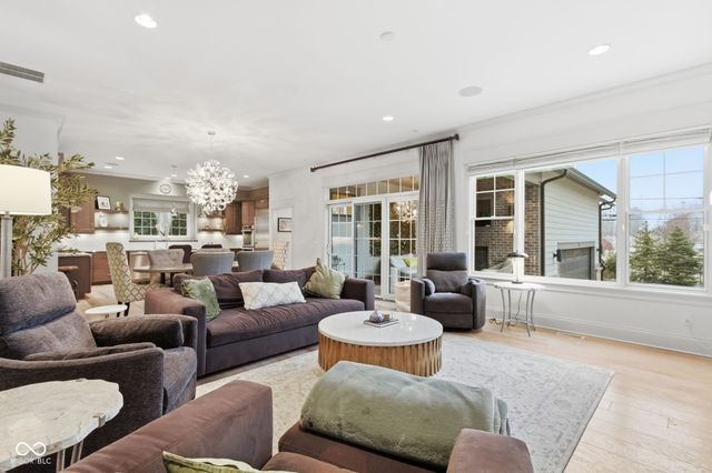 781 1st Avenue NW, Carmel, IN 46032