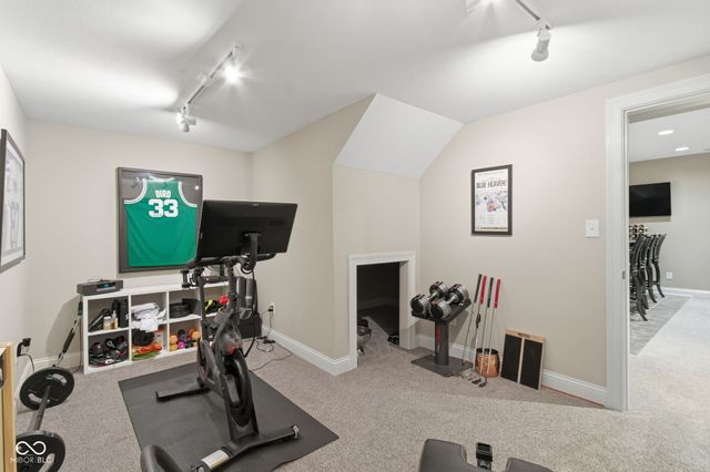 781 1st Avenue NW, Carmel, IN 46032