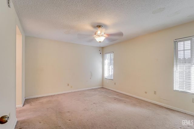 112 Angell Street, Bakersfield, CA 93309