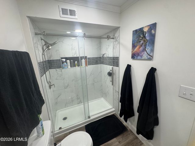 70 Helmsman Way Apt 1405, Hilton Head Island, SC 29928