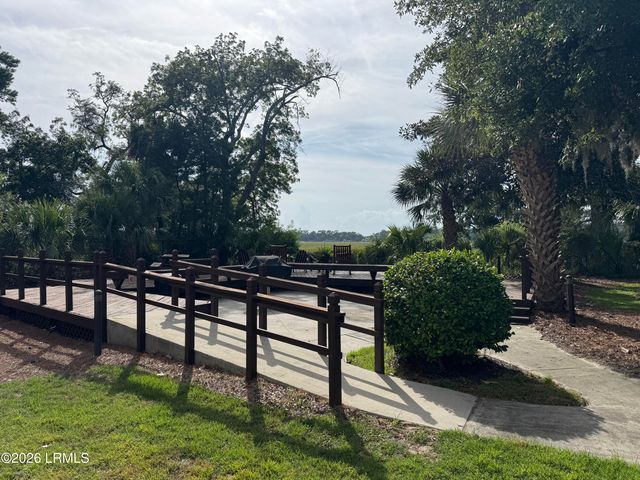 70 Helmsman Way Apt 1405, Hilton Head Island, SC 29928