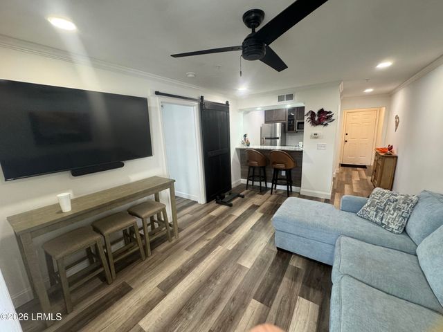 70 Helmsman Way Apt 1405, Hilton Head Island, SC 29928
