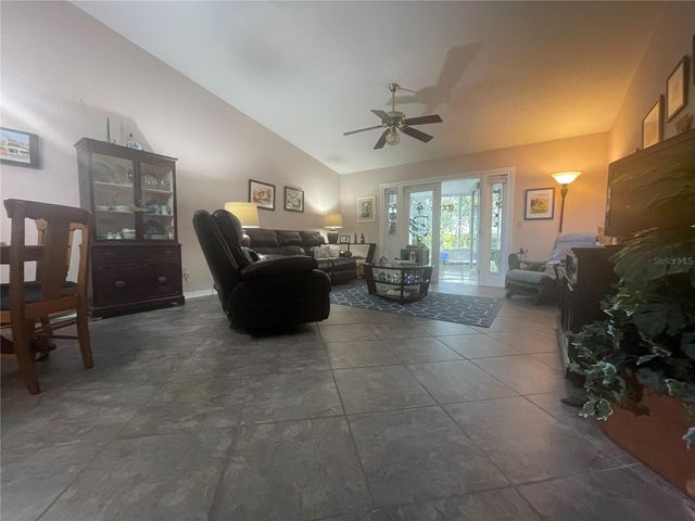 324 NW 48TH BOULEVARD K, Gainesville, FL 32607