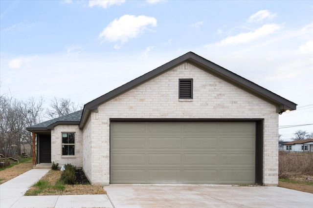 708 E 16TH Avenue, Corsicana, TX 75110