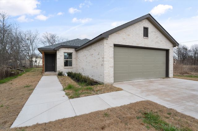 708 E 16TH Avenue, Corsicana, TX 75110