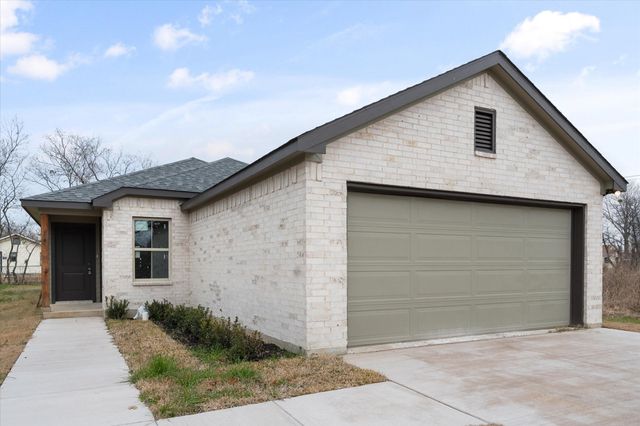 708 E 16TH Avenue, Corsicana, TX 75110