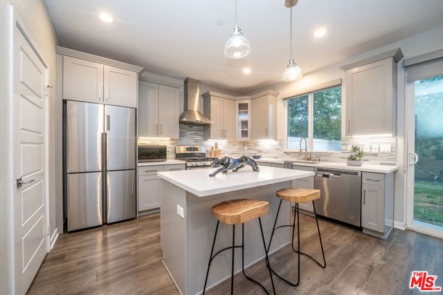 15602 Lilli Way, Van Nuys, CA 91406