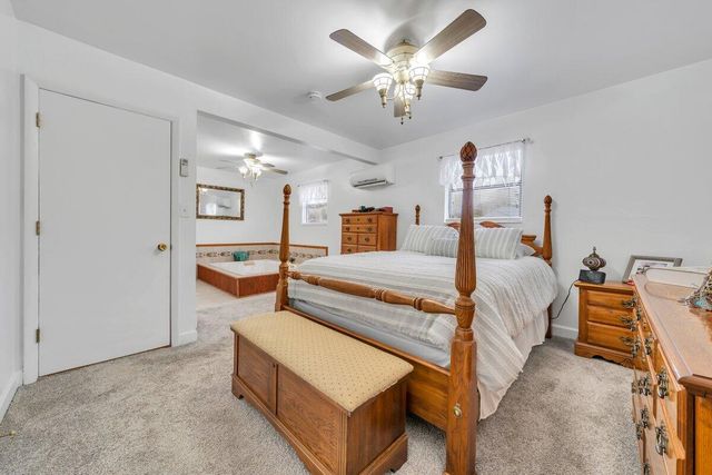 2414 Mayfield DR, Roanoke, VA 24014