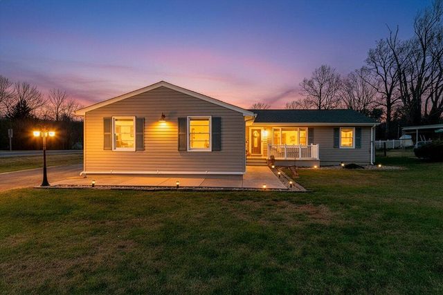 2414 Mayfield DR, Roanoke, VA 24014