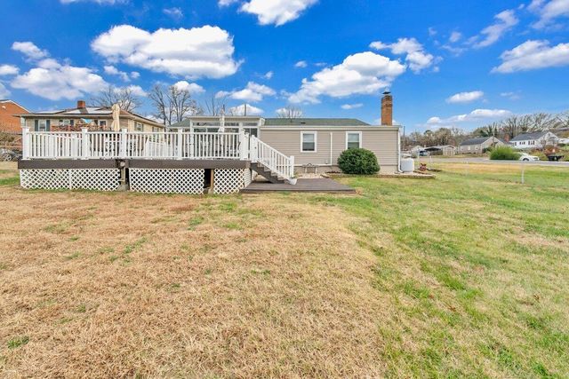 2414 Mayfield DR, Roanoke, VA 24014