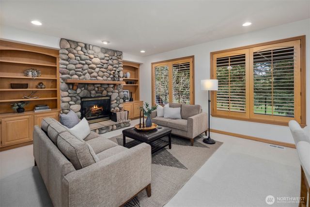 4423 Country Club Drive NE, Tacoma, WA 98422