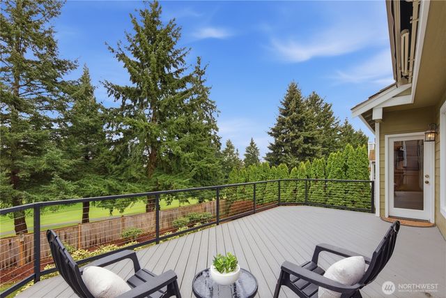 4423 Country Club Drive NE, Tacoma, WA 98422