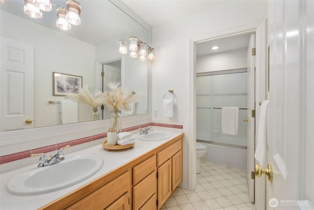 4423 Country Club Drive NE, Tacoma, WA 98422