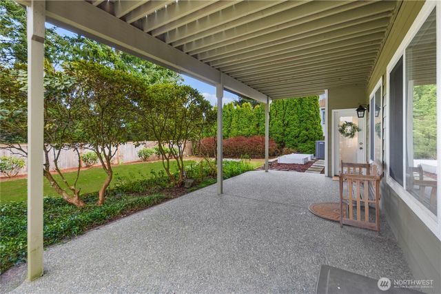 4423 Country Club Drive NE, Tacoma, WA 98422