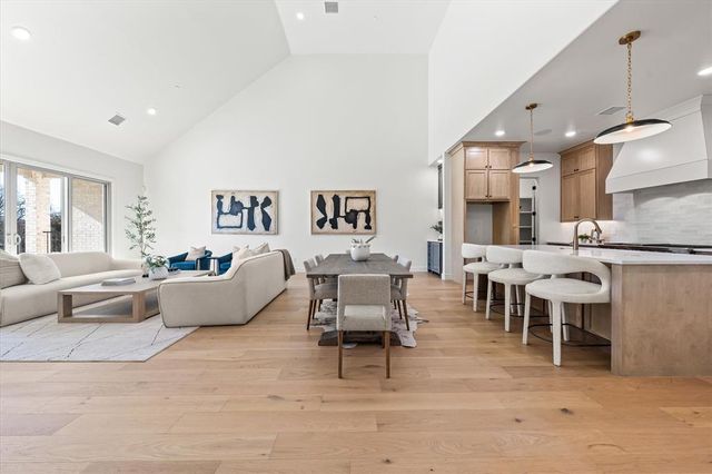 3008 Stone Field Way, Edmond, OK 73034