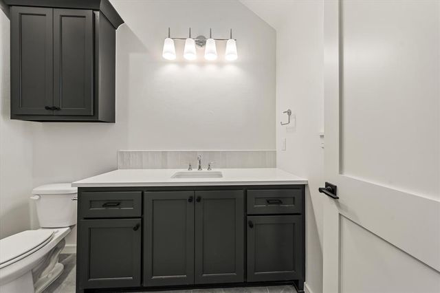 3008 Stone Field Way, Edmond, OK 73034