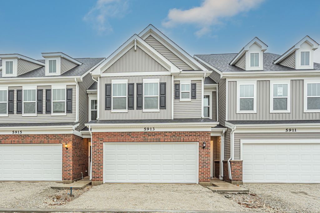 5913 Hawkweed Drive, Naperville, IL 60564