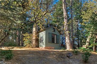 648 Crest Estates Drive, Lake Arrowhead, CA 92352