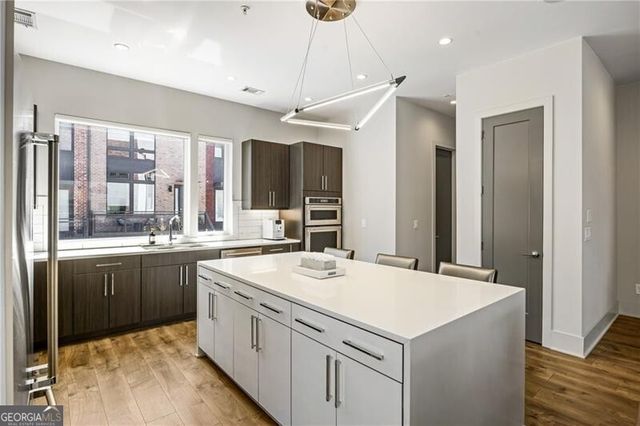 1296 Chelsea Circle NW, Atlanta, GA 30318