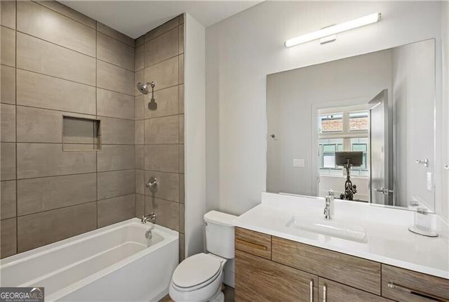 1296 Chelsea Circle NW, Atlanta, GA 30318