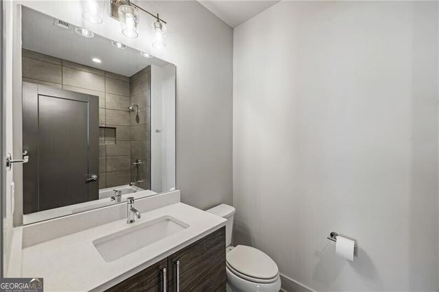 1296 Chelsea Circle NW, Atlanta, GA 30318