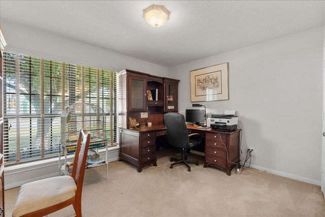 105 Canal Drive, Friendswood, TX 77546