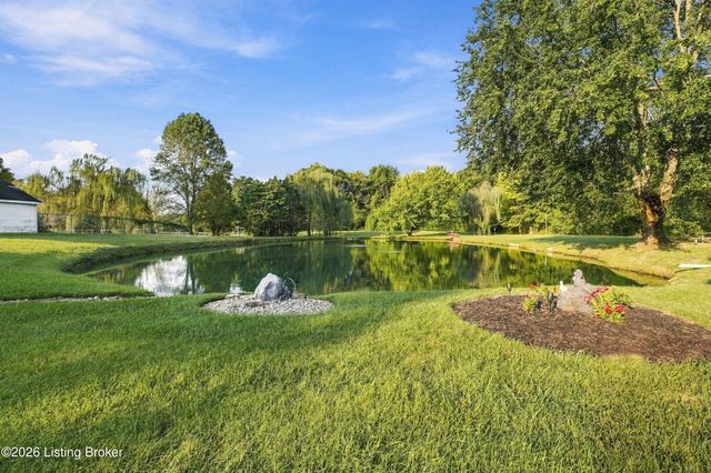 5514 Billtown Rd, Louisville, KY 40299