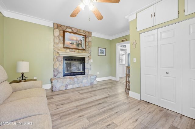 5514 Billtown Rd, Louisville, KY 40299