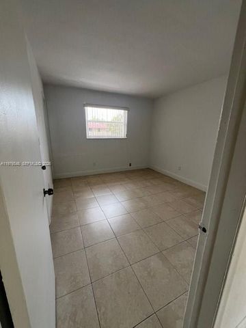 3901 SW 78th Court 219, Miami, FL 33155