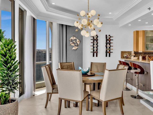 7000 Island Boulevard Ph-06, Aventura, FL 33160