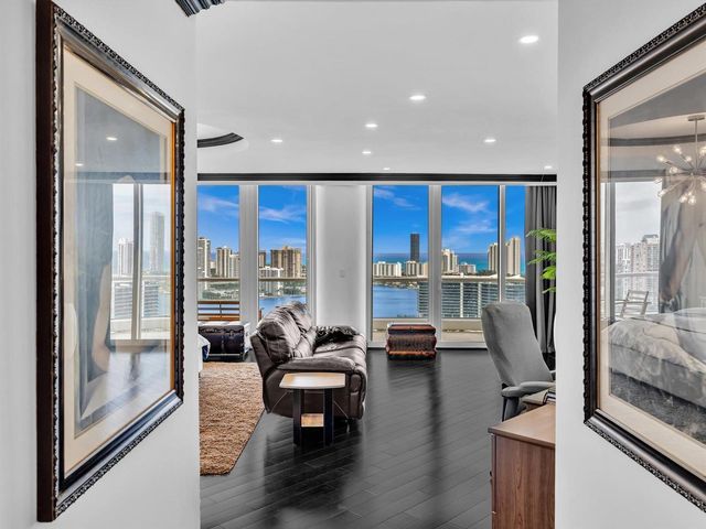 7000 Island Boulevard Ph-06, Aventura, FL 33160