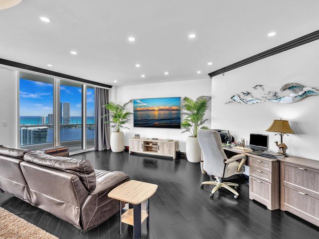 7000 Island Boulevard Ph-06, Aventura, FL 33160
