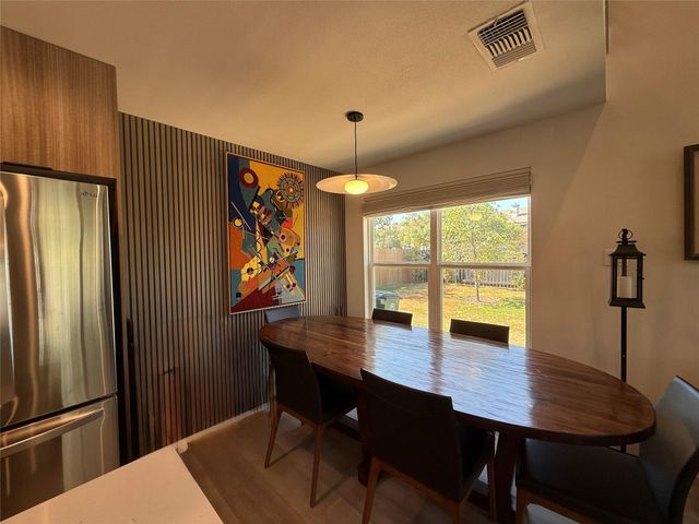 1911 Albury CV B, Austin, TX 78758