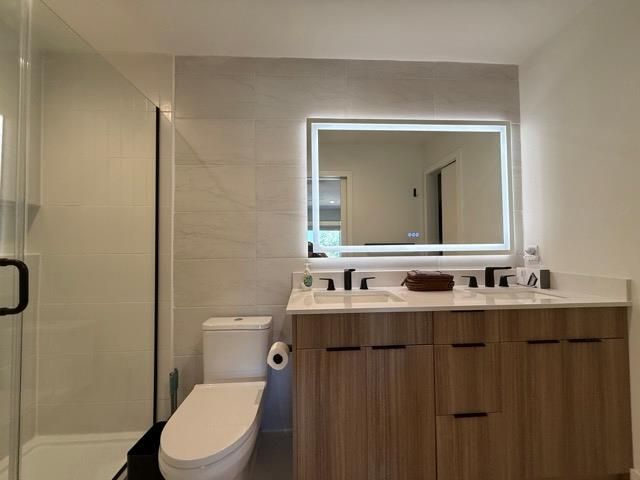 1911 Albury CV B, Austin, TX 78758