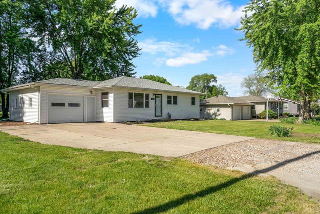 1004 Joy Street, Cedar Falls, IA 50613
