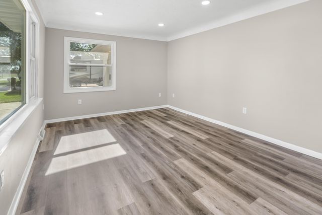 1004 Joy Street, Cedar Falls, IA 50613