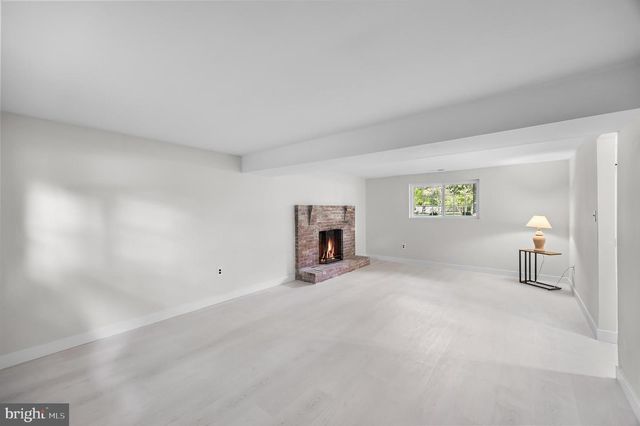 145 TUCKERTON RD, Shamong, NJ 08088