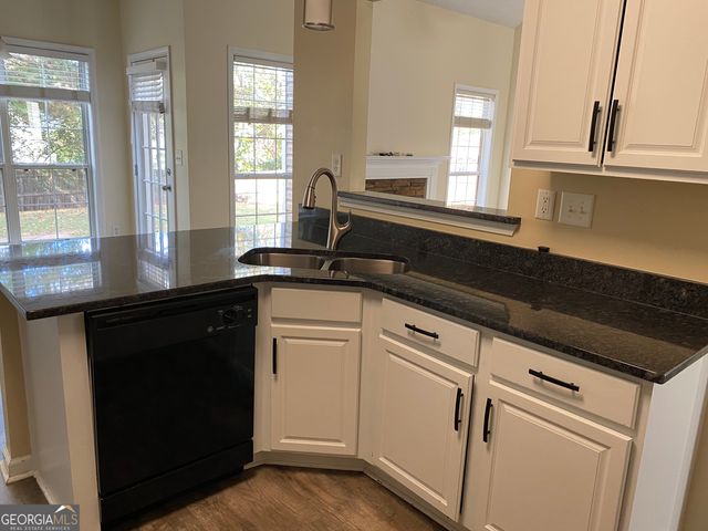 321 Baldwin Court, Newnan, GA 30263