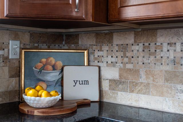 331 N 111th STREET, Wauwatosa, WI 53226