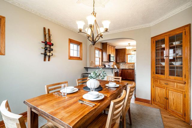 331 N 111th STREET, Wauwatosa, WI 53226