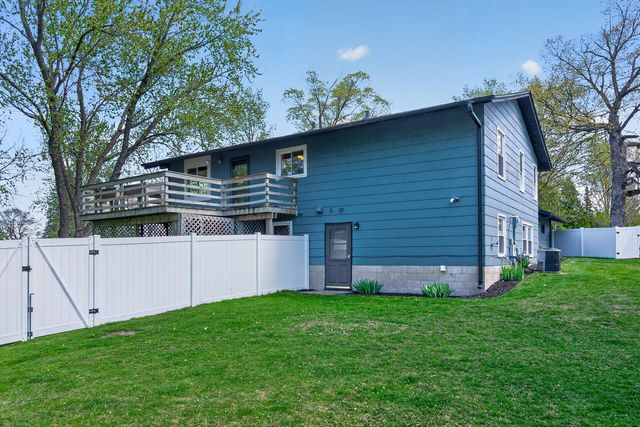 8581 County Road 39 NE, Monticello, MN 55362