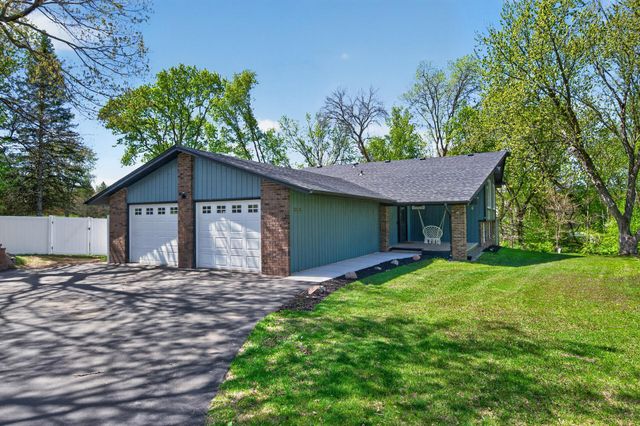 8581 County Road 39 NE, Monticello, MN 55362