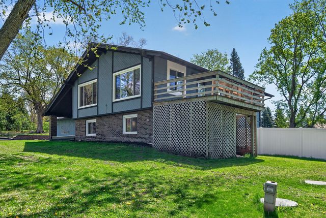 8581 County Road 39 NE, Monticello, MN 55362
