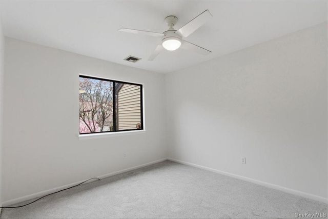 63 Deerfield Lane 63, Ossining, NY 10562