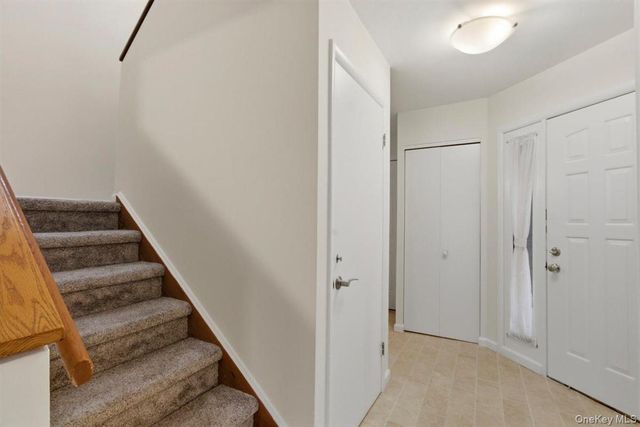63 Deerfield Lane 63, Ossining, NY 10562