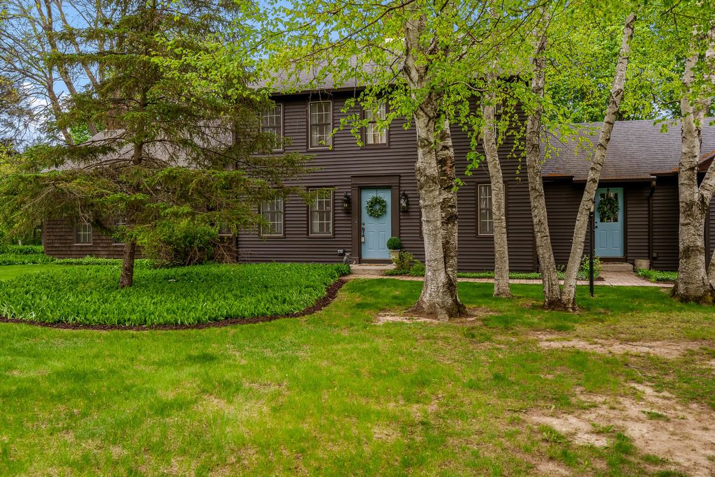 10562 Town Hall Road, Belvidere, IL 61008