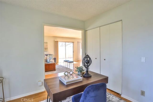 820 E Silver Maple, Azusa, CA 91702