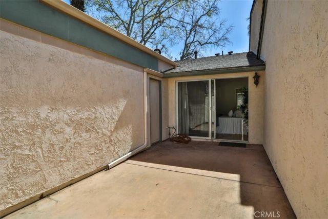 820 E Silver Maple, Azusa, CA 91702